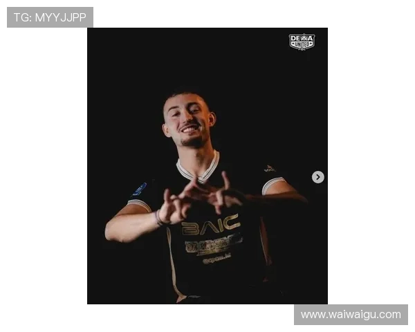 22岁印尼国脚詹纳加盟德瓦